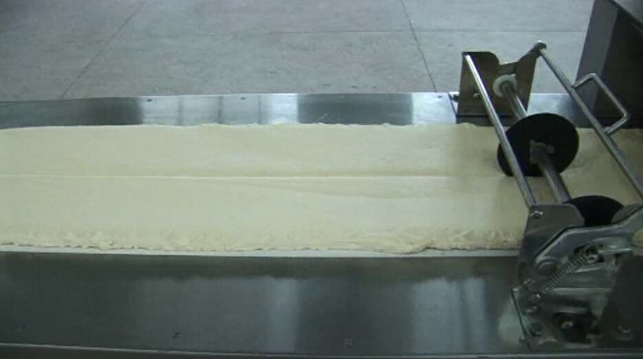Mooncake Hamur Tost Makinesi Yağmurlama Sistemi Yapımı, otomatik gıda makine